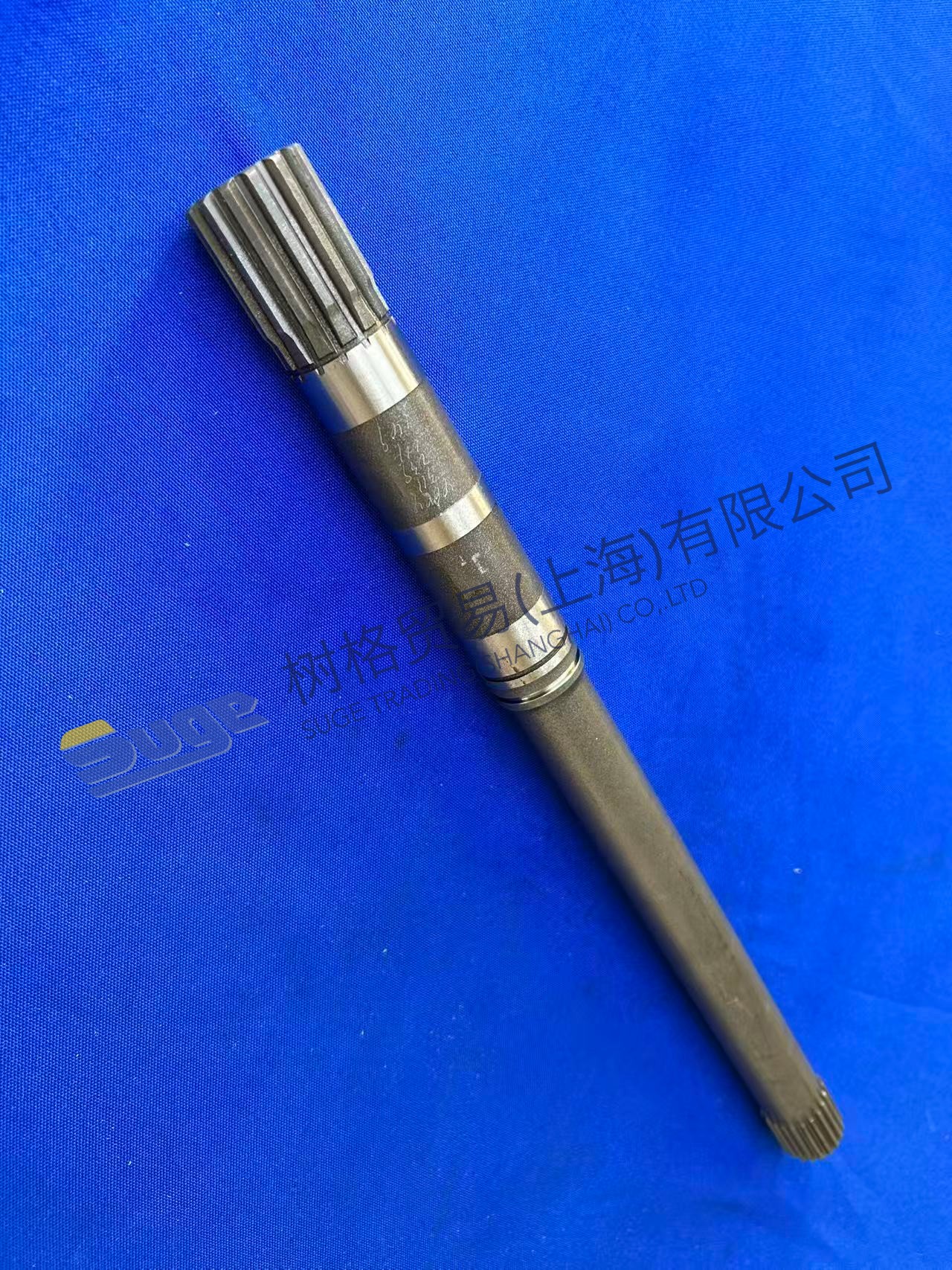 Eje de salida ZF 4WG200 4644 311 239