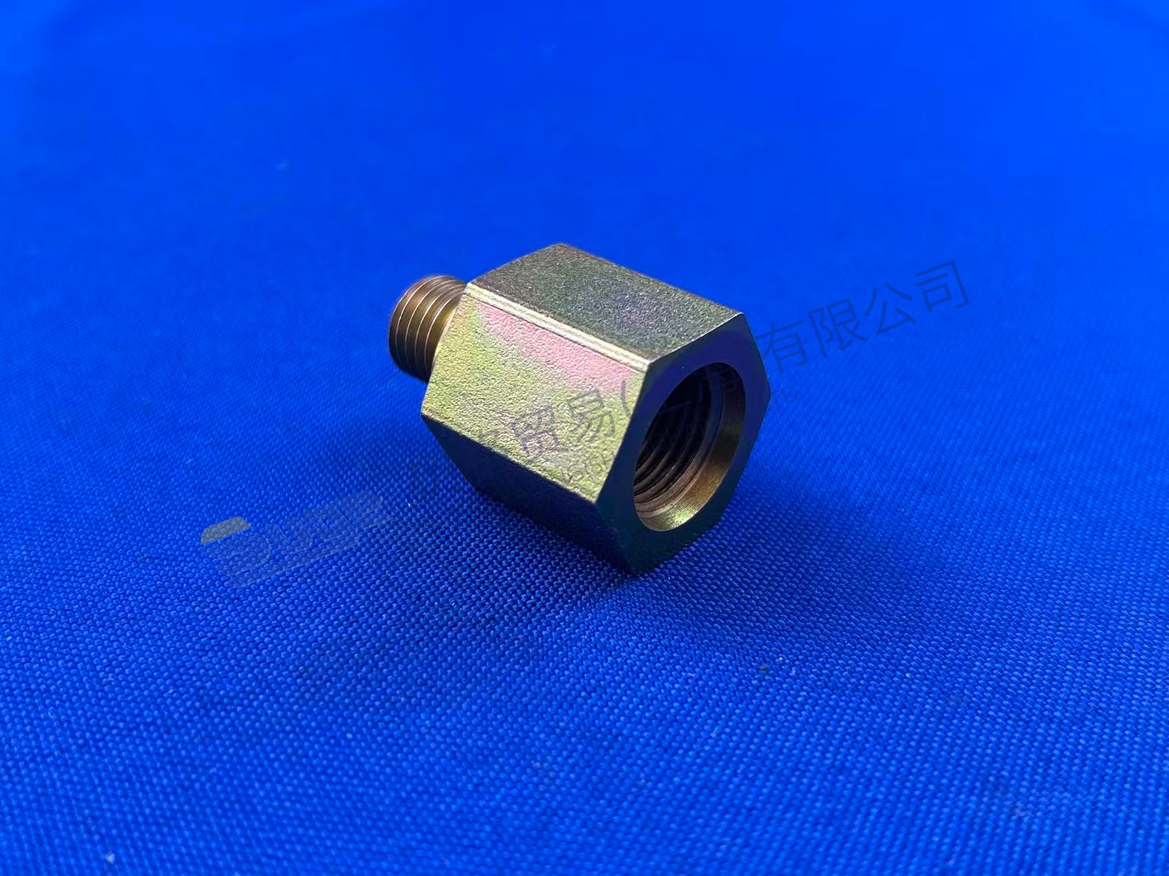 TORNILLO DE UNIÓN ZF 0737 300 028