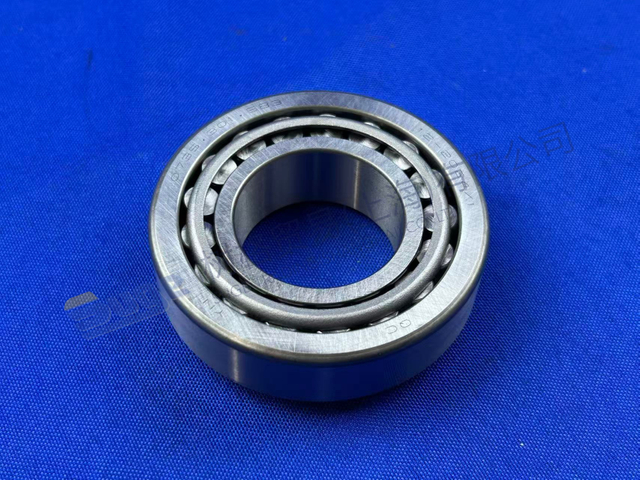 RODAMIENTO DE RODILLOS CÓNICOS ZF 0750 117 618
