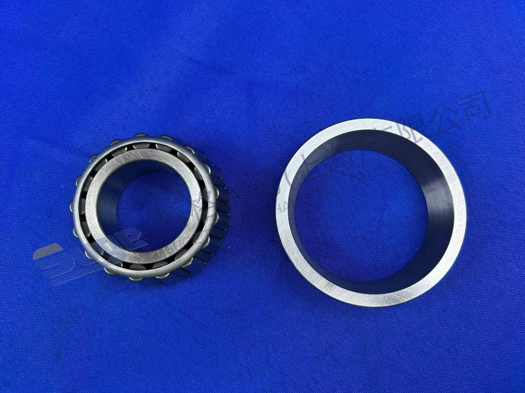RODAMIENTO DE RODILLOS CÓNICOS ZF 0735 300 548