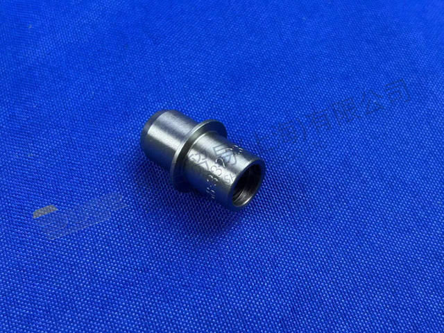 TUBO DE ACEITE ZF 1358 332 234