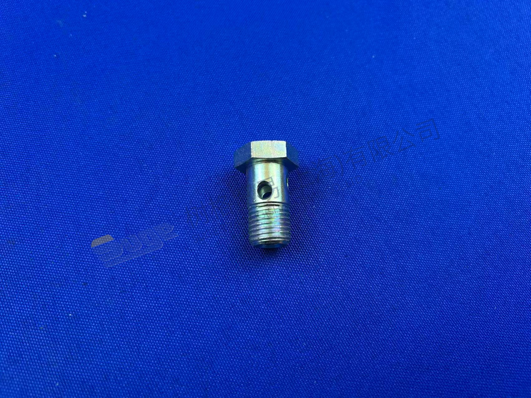 TORNILLO DE UNIÓN ZF 0737 300 061
